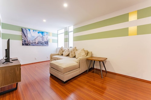 VH | Stylish Apt Polanco | 3 BR + parking | 172 31 Virtual Homes