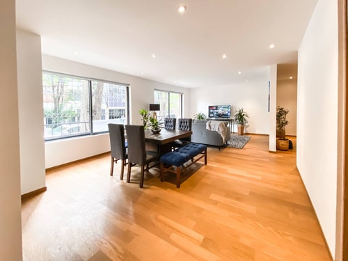 VH | FLAT w/multiple beds 4BR + OPEN GYM +WIFI |99 0 Virtual Homes