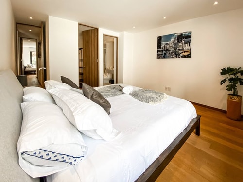 VH | FLAT w/multiple beds 4BR + OPEN GYM +WIFI |99 19 Virtual Homes