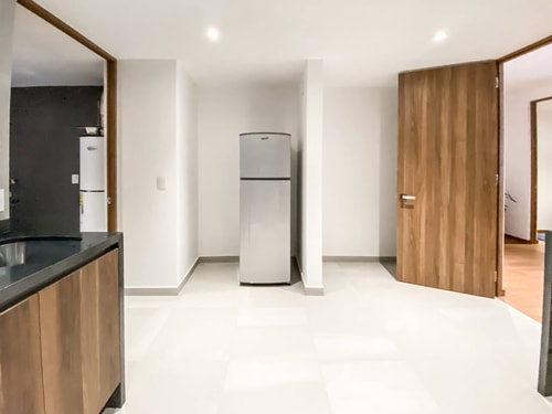 VH | FLAT w/multiple beds 4BR + OPEN GYM +WIFI |99 53 Virtual Homes