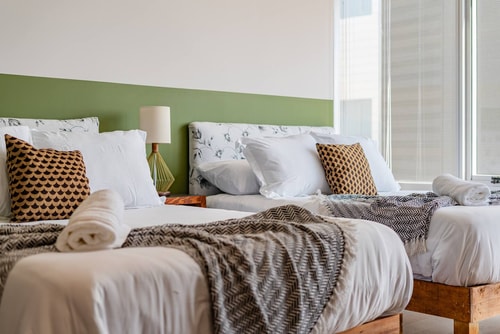 VH | Cerca de hospitales | Gran vista + wifi | 29 7 Virtual Homes