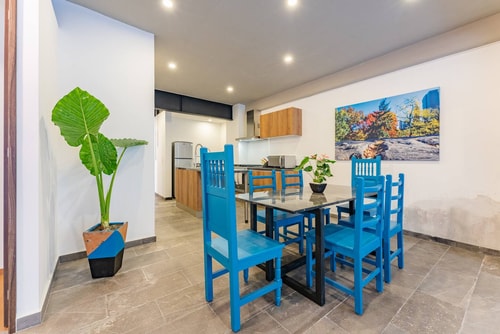 VH | Condesa apt 2 BR + Patio + wifi | 83 23 Virtual Homes