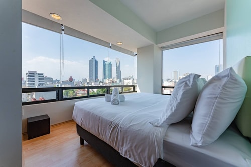 VH | Loft with GREAT VIEWS & Wifi at ROMA | 1 2 Virtual Homes
