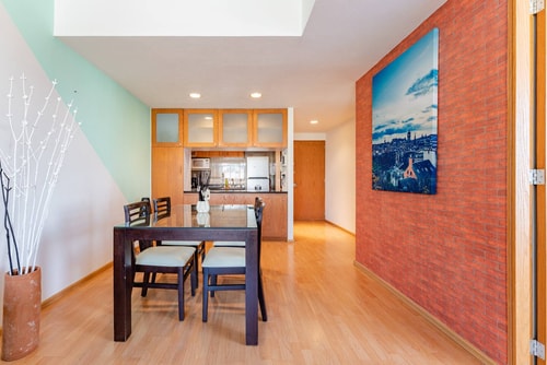 VH | Loft with GREAT VIEWS & Wifi at ROMA | 1 7 Virtual Homes