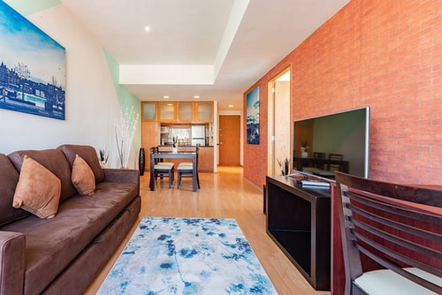 VH | Loft with GREAT VIEWS & Wifi at ROMA | 1 0 Virtual Homes