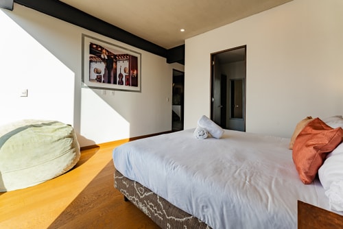 VH | Flat comfy beds + smart TV + wifi | 89 14 Virtual Homes