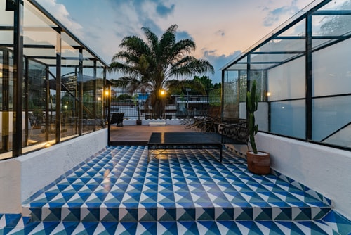 VH | Great Roma House | rooftop & gym | 236 4 Virtual Homes