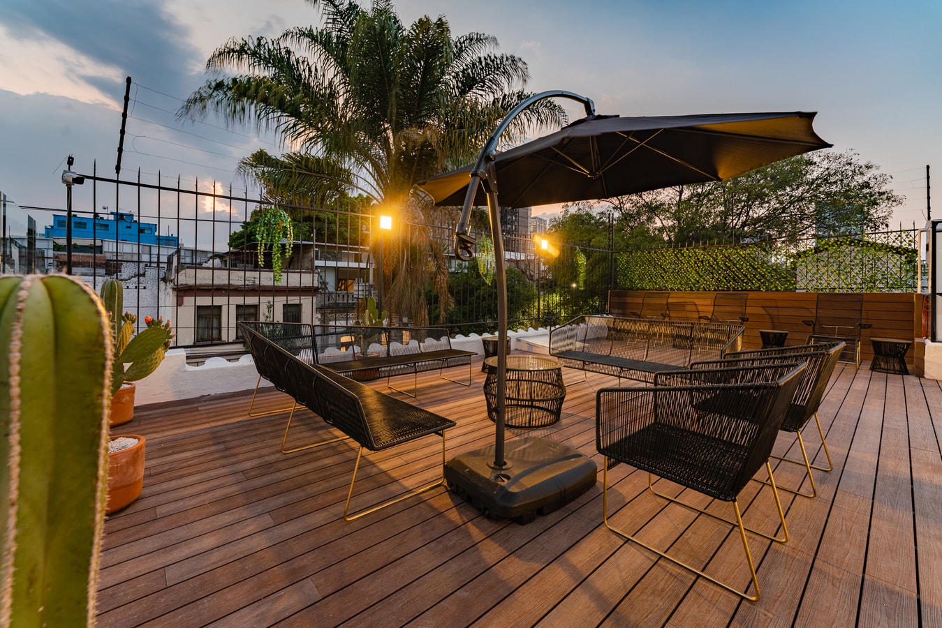 VH | Great Roma House | rooftop & gym | 236 Virtual Homes