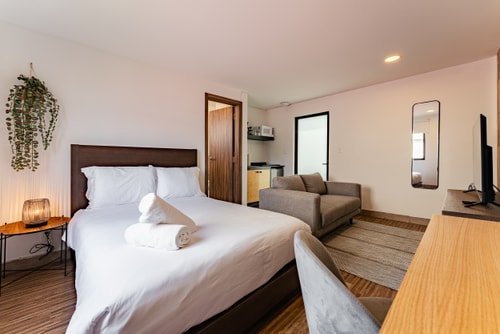 VH | Great Roma House | rooftop & gym | 236 69 Virtual Homes