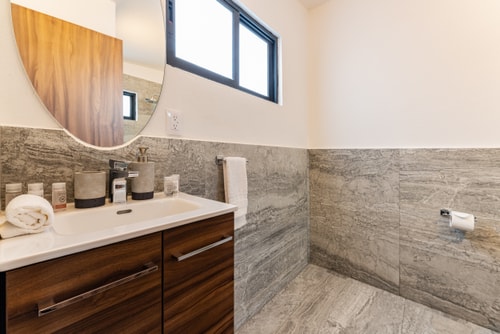 VH | Great Roma House | rooftop & gym | 236 52 Virtual Homes