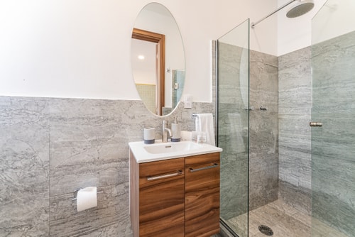 VH | Great Roma House | rooftop & gym | 236 77 Virtual Homes