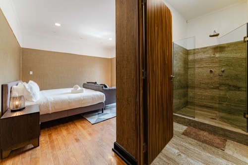 VH | Great Roma House | rooftop & gym | 236 40 Virtual Homes
