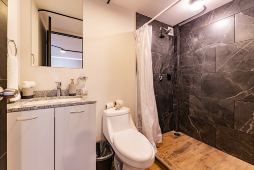 VH | Condesa Pent House | gym + roof | 295 44 Virtual Homes
