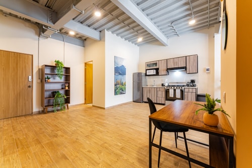 VH Roma Nte | Garden House Privado + patio y super wifi | 161 9 Virtual Homes