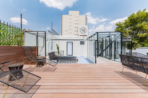 VH Roma | Amazing Mexican House roof & gym | 237 128 Virtual Homes
