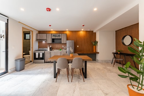 VH | Chic loft Condesa | wifi + private patio | 297 19 Virtual Homes