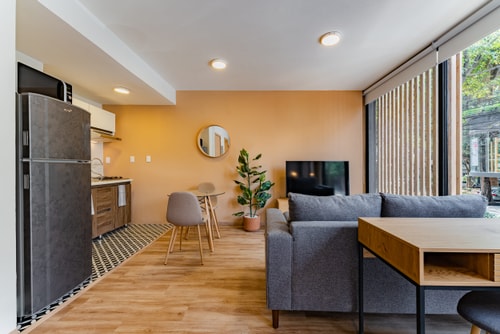 VH Condesa | Desk, comfy loft| 71 23 Virtual Homes