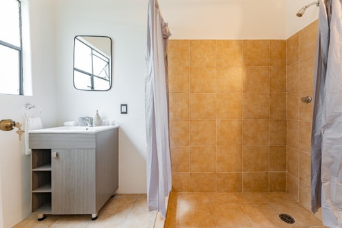 VH | Condesa Apt + patio & wifi | 215 32 Virtual Homes
