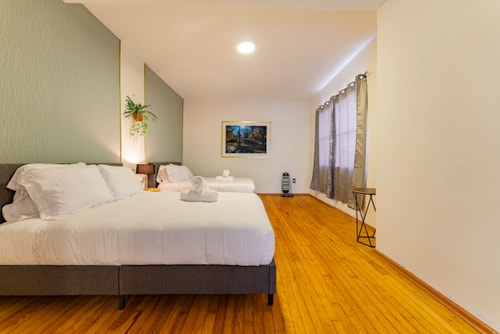 VH | Condesa Apt + patio & wifi | 215 29 Virtual Homes