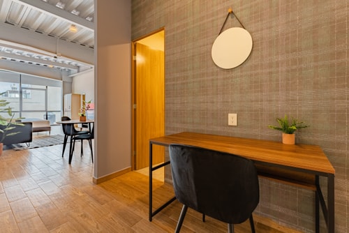 VH | Minimalist loft | washer+wifi | Roma Nte | 310 8 Virtual Homes