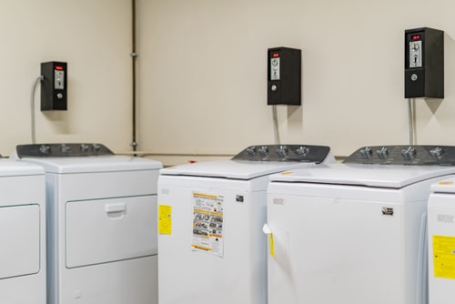 VH | Minimalist loft | washer+wifi | Roma Nte | 310 31 Virtual Homes