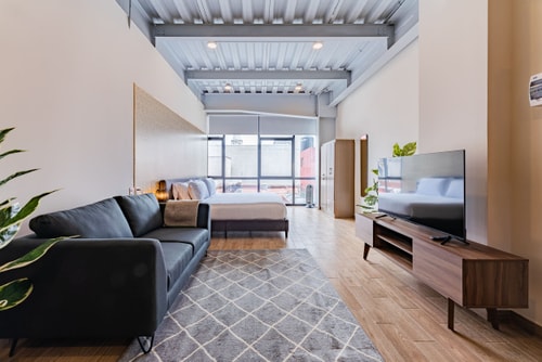 VH | Comfy Loft | washer + wifi | Roma Nte | 306 0 Virtual Homes