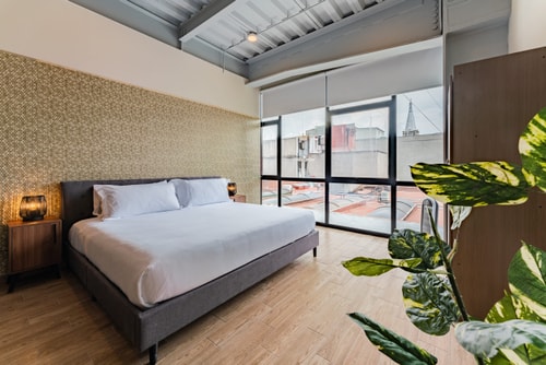 VH | Comfy Loft | washer + wifi | Roma Nte | 306 1 Virtual Homes