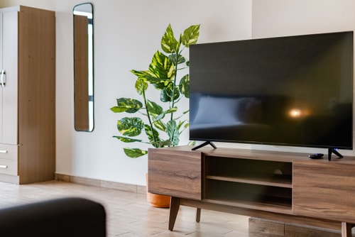 VH | Comfy Loft | washer + wifi | Roma Nte | 306 2 Virtual Homes