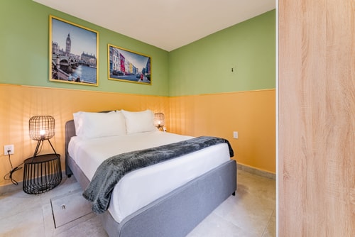 VH | Cozy Condesa House | 8 BR & wifi | 38 71 Virtual Homes