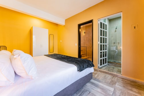 VH | Cozy Condesa House | 8 BR & wifi | 38 45 Virtual Homes