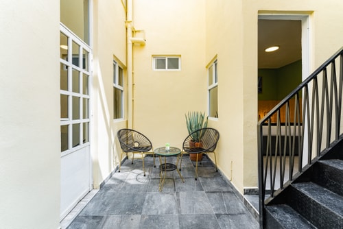 VH | Cozy Condesa House | 8 BR & wifi | 38 88 Virtual Homes