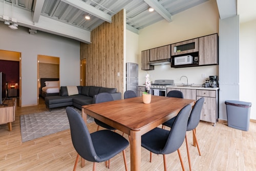 VH | Roma Nte | Comfy apt + wifi & washer | 303 17 Virtual Homes