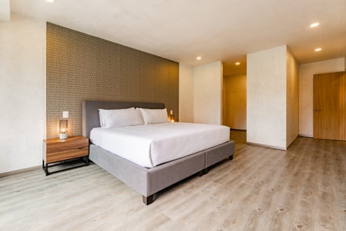 VH | Polanco 3 Bedrooms + Balcony | 40 54 Virtual Homes