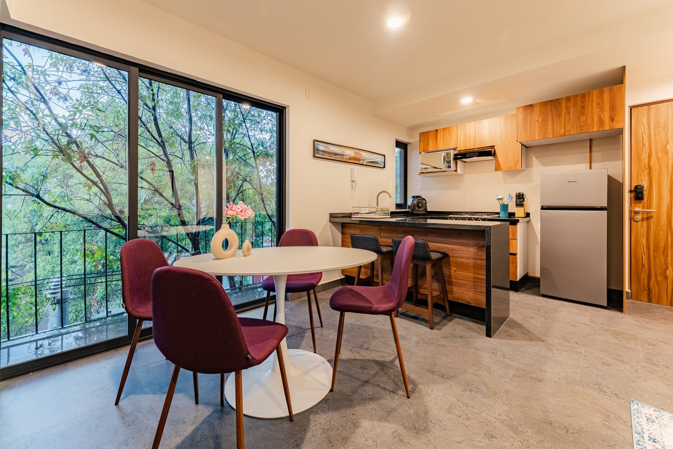 VH | Roma Sur | Laundry Room & Balcony | 151 Virtual Homes