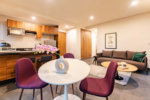 VH | Roma Sur | Laundry Room & Balcony | 151 13 Virtual Homes