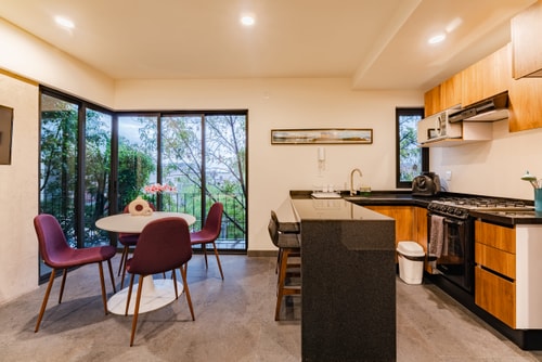 VH | Roma Sur | Laundry Room & Balcony | 151 11 Virtual Homes