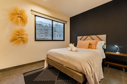 VH | Roma Sur | Laundry Room & Balcony | 151 22 Virtual Homes