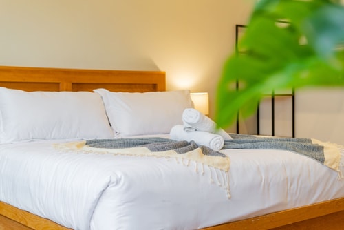 VH | Condesa depa | balcón + wifi + parking | 95 23 Virtual Homes
