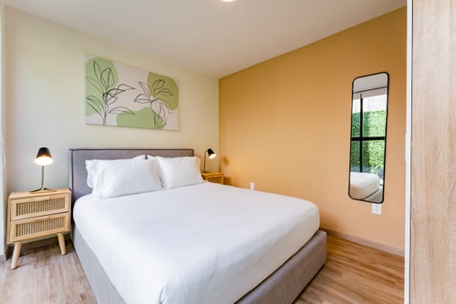 VH | Condesa loft | Patio & washer | 72 30 Virtual Homes