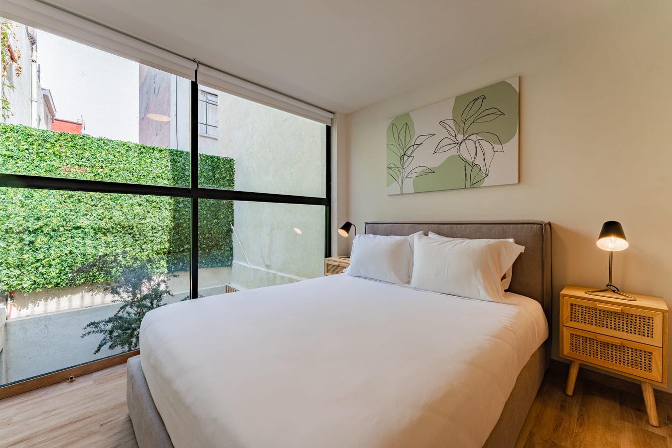 VH | Condesa loft | Patio & washer | 72 Virtual Homes