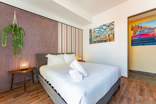 VH | Zona Doctores | balcón y parking | 32 34 Virtual Homes