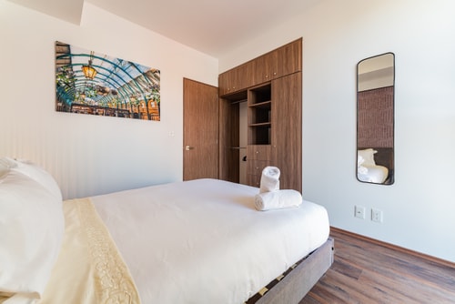 VH | Zona Doctores | balcón y parking | 32 32 Virtual Homes