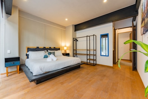 VH | Condesa apt 2 BR + Patio + wifi | 83 25 Virtual Homes