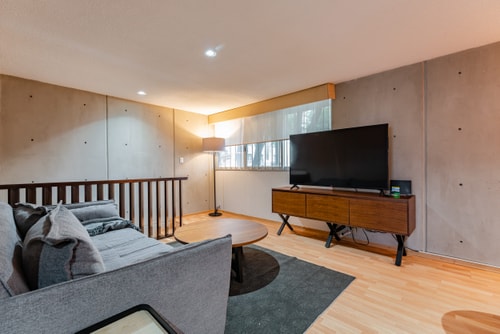 VH | Zona Rosa | 2 Bedrooms + Washing Machine | 121 5 Virtual Homes