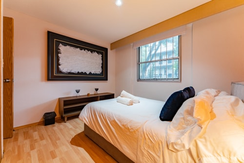 VH | Zona Rosa | 2 Bedrooms + Washing Machine | 121 28 Virtual Homes