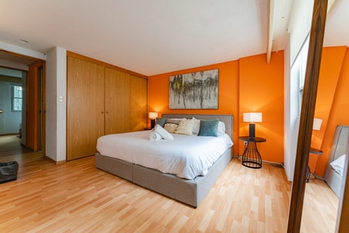 VH | Zona Rosa | 2 Bedrooms + Washing Machine | 121 34 Virtual Homes