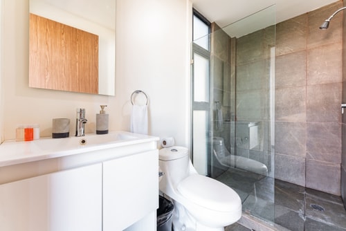VH | Doctores | 2 hab + balcón privado+wifi | 324 31 Virtual Homes