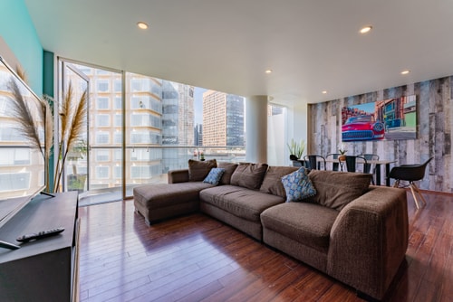 VH | Modern Apartment | Rooftop & Gym | 12 Virtual Homes